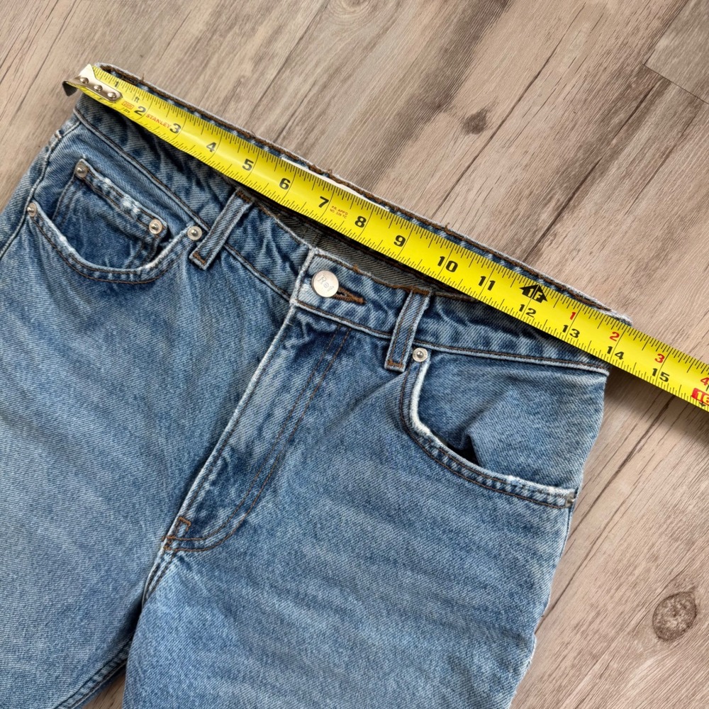 Reformation High Rise Slim Straight Leg Jeans Medium Wash Blue Size 26 - Picture 9 of 10